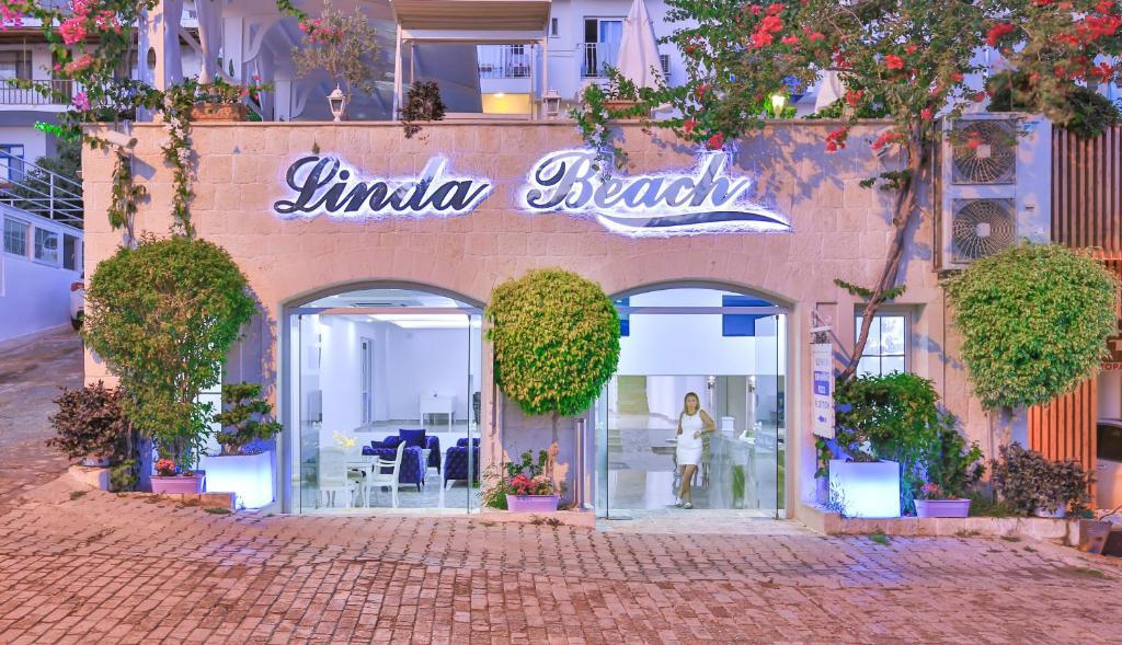 Linda Beach Boutique Class Hotel