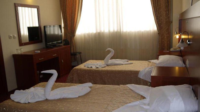 Angelacoma Hotel