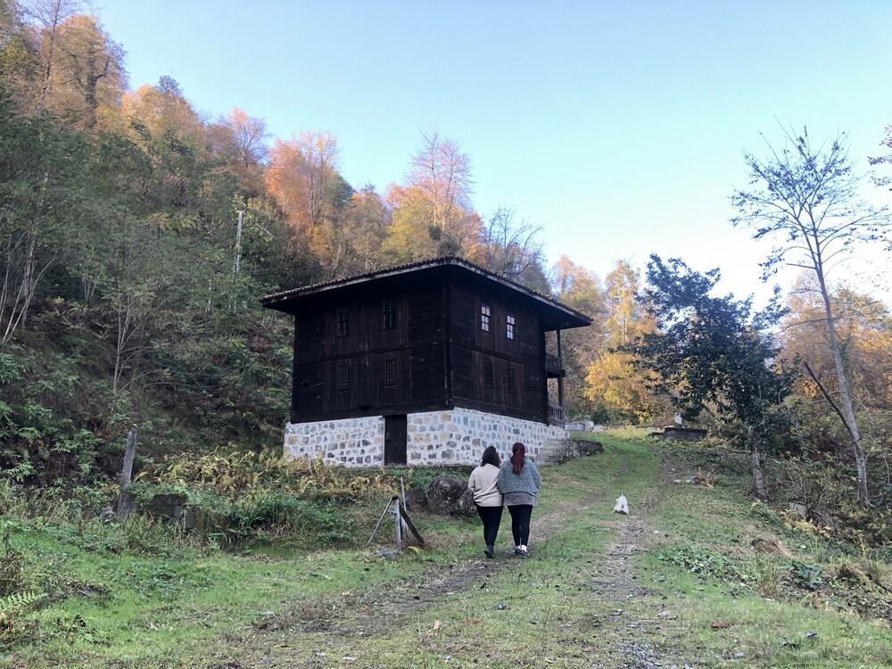 Sana Yaşam Köyü