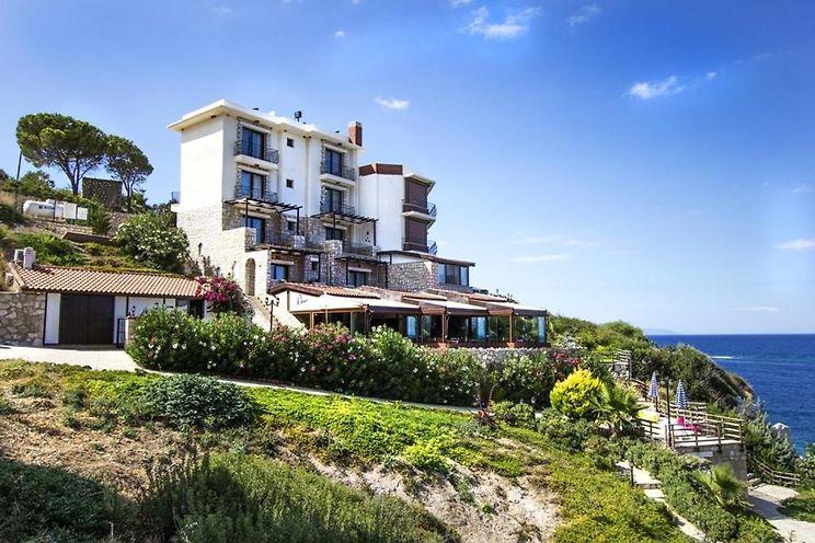Nergis Otel Karaburun