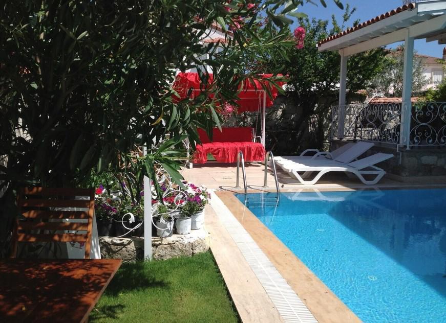 Munevver Abla Konuk Evi