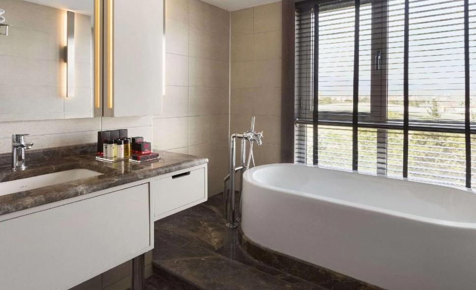 Ramada Plaza by Wyndham İzmir
