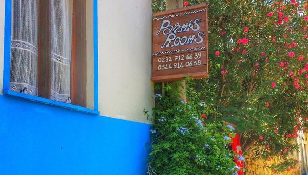 Parmis Rooms