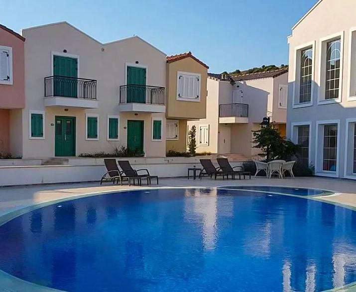 Ayasandra Hotel