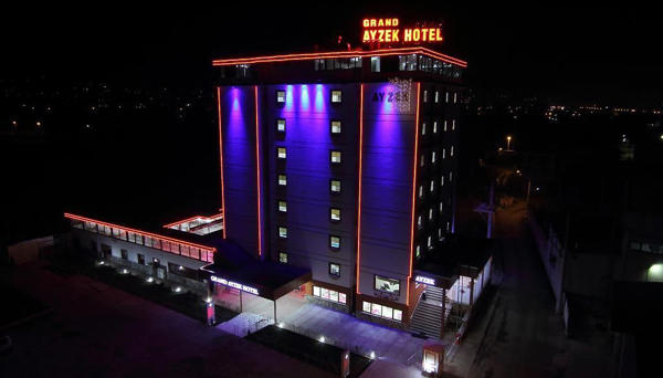 Grand Ayzek Hotel