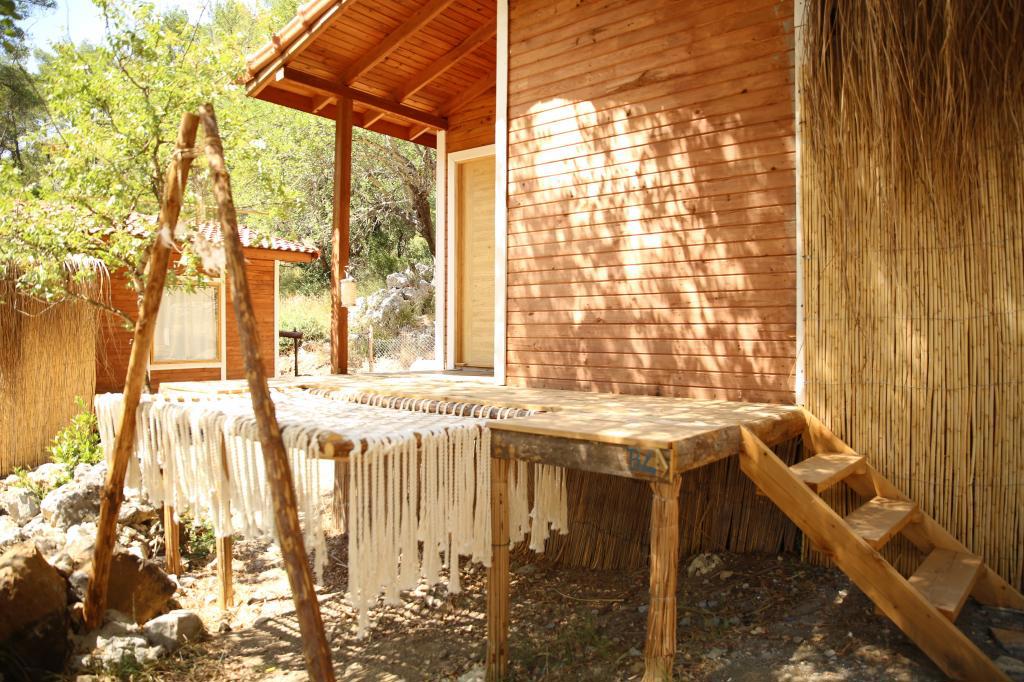 Yalın Ayak Olimpos