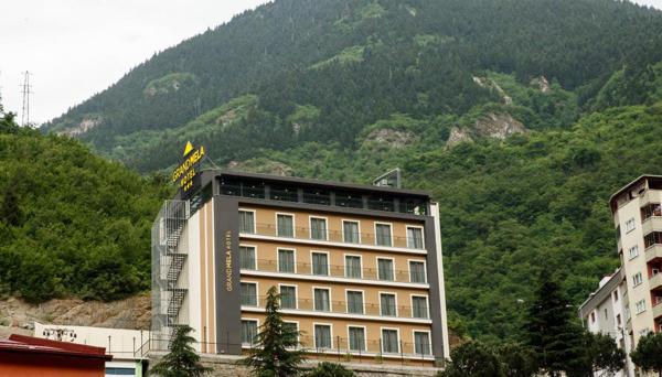 Grand Mela Hotel