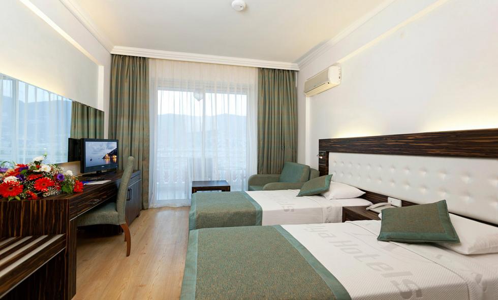 Sunny Hill Alya Hotel