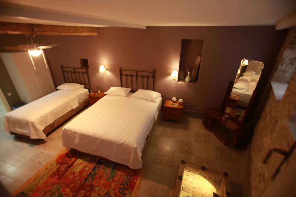 Podemos Otel