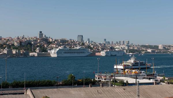 Golden Horn Suite