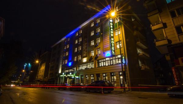 An Grand Hotel