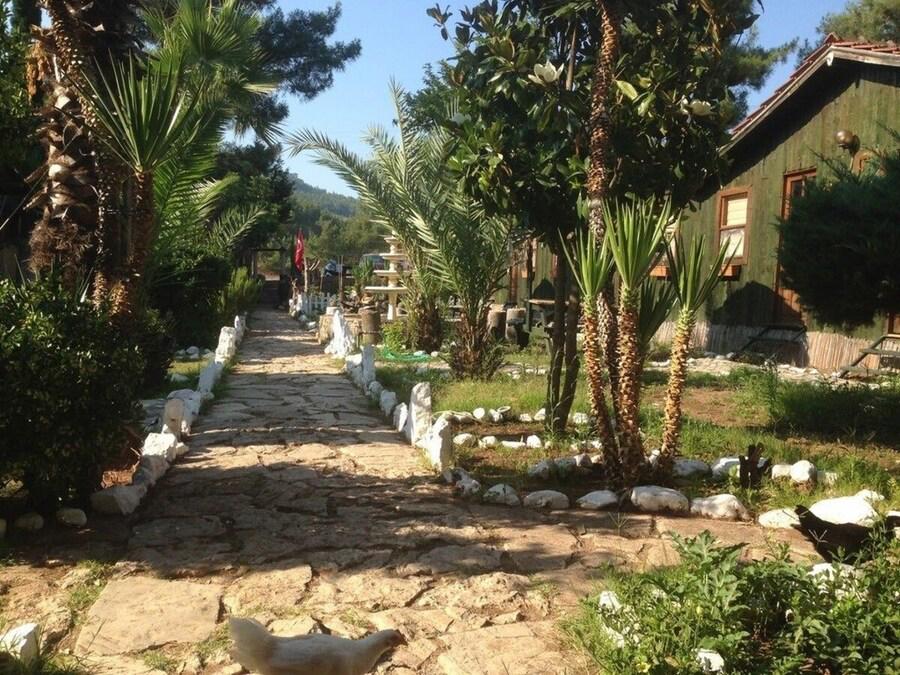 Captain Eudemos House Olympos