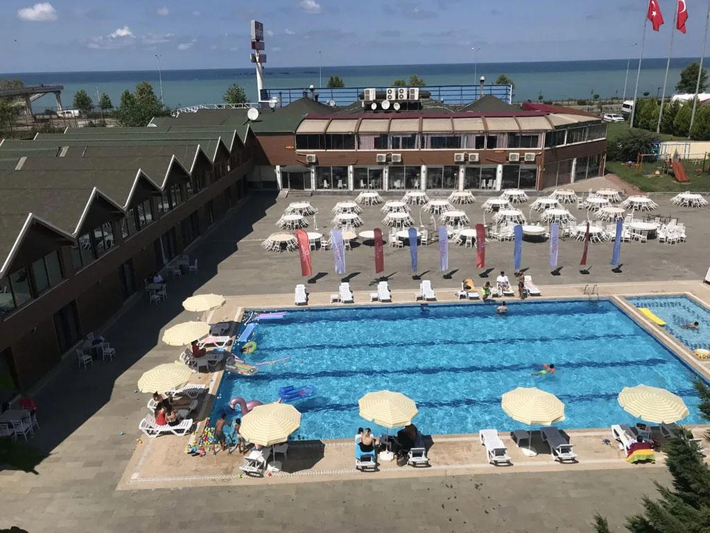 Green Palace Suite Hotel