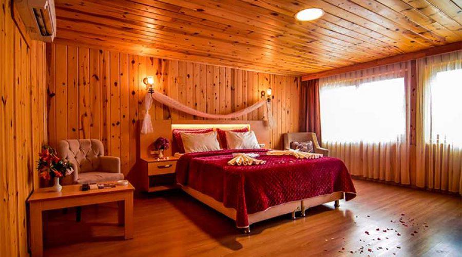 Green Palace Suite Hotel