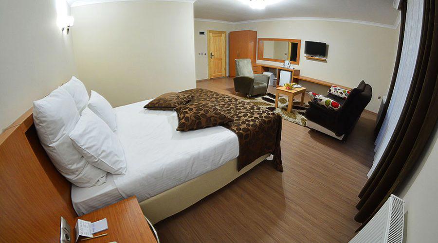 Green Palace Suite Hotel
