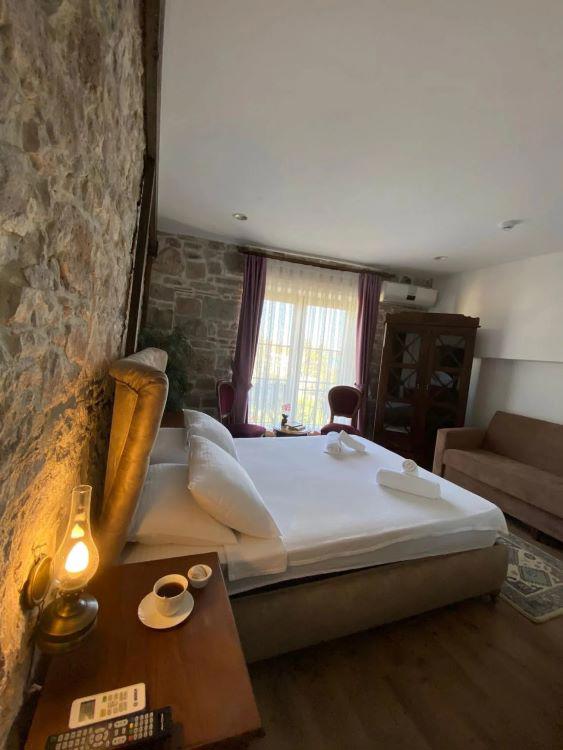Cunda TheLara Otel