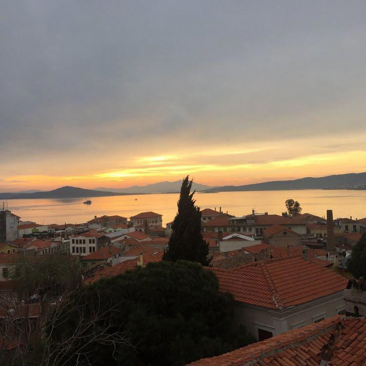 Çeşmeli Han