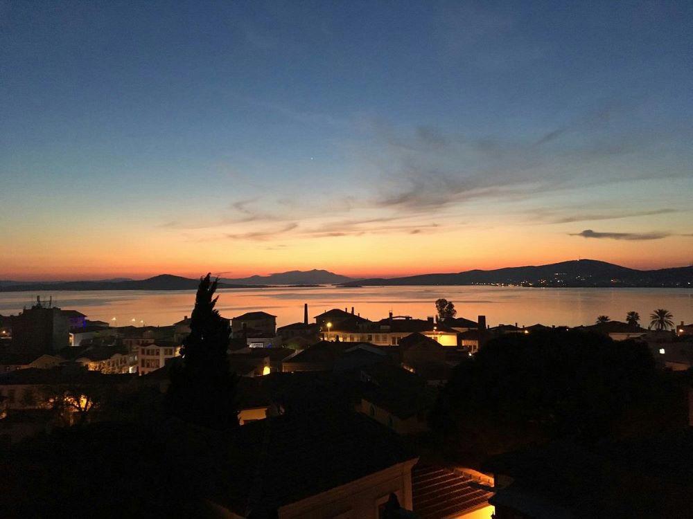 Çeşmeli Han