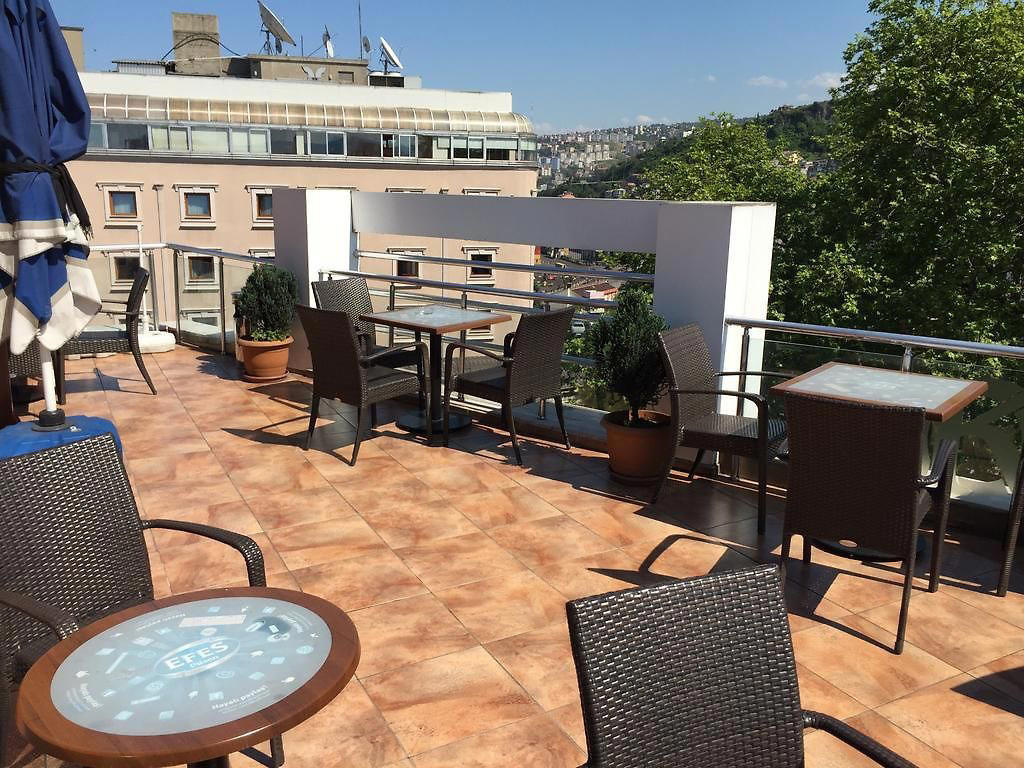 Kalfa Hotel