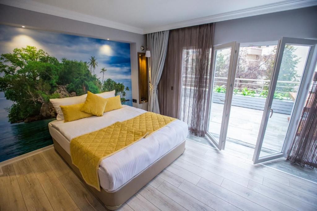 Double Bond House Spa