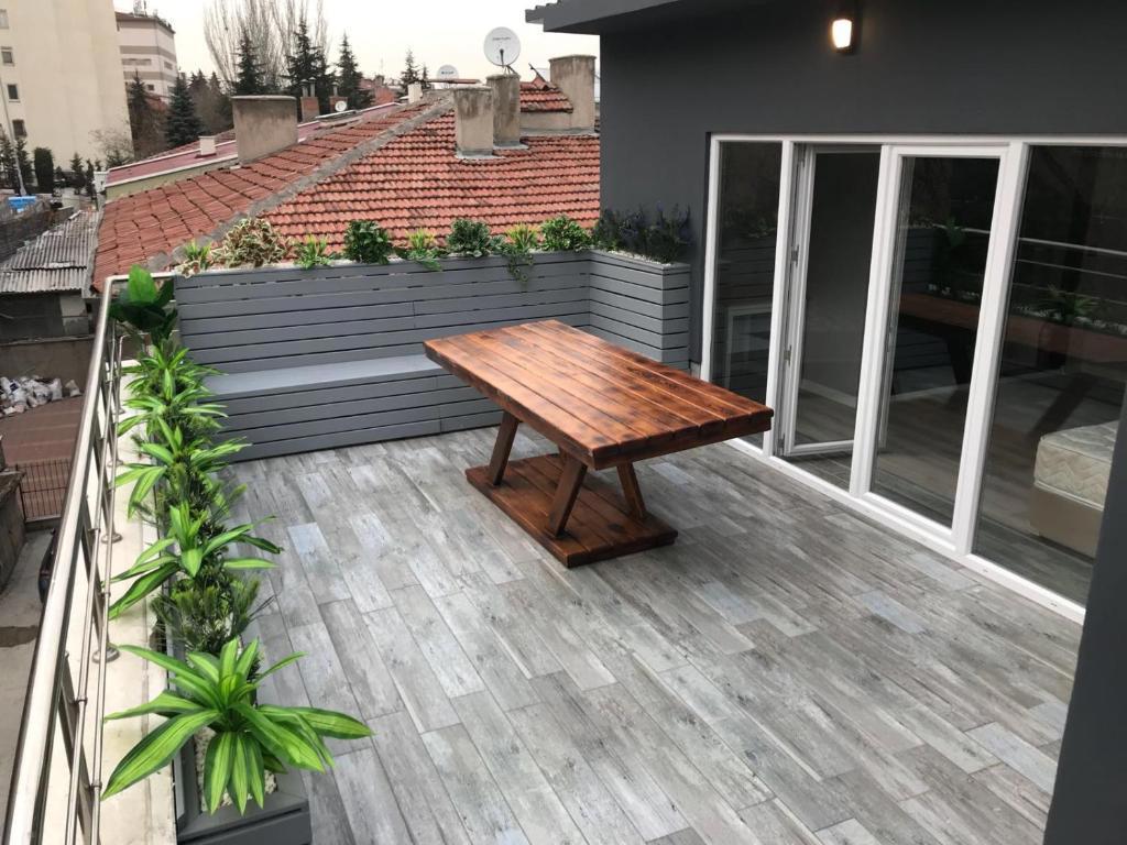 Double Bond House Spa