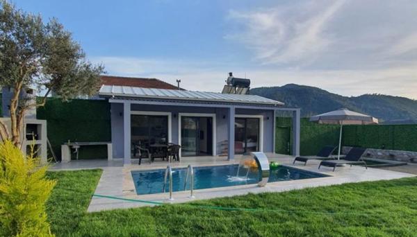 Villa Maral