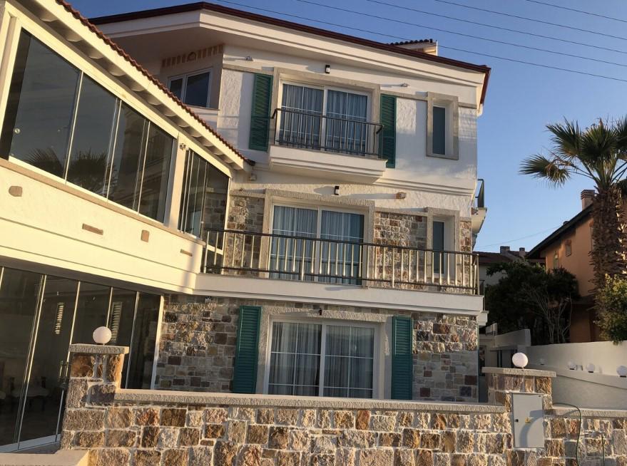 Alesya Otel Çeşme