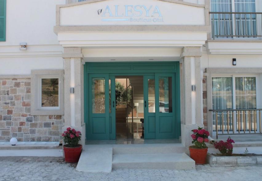 Alesya Otel Çeşme