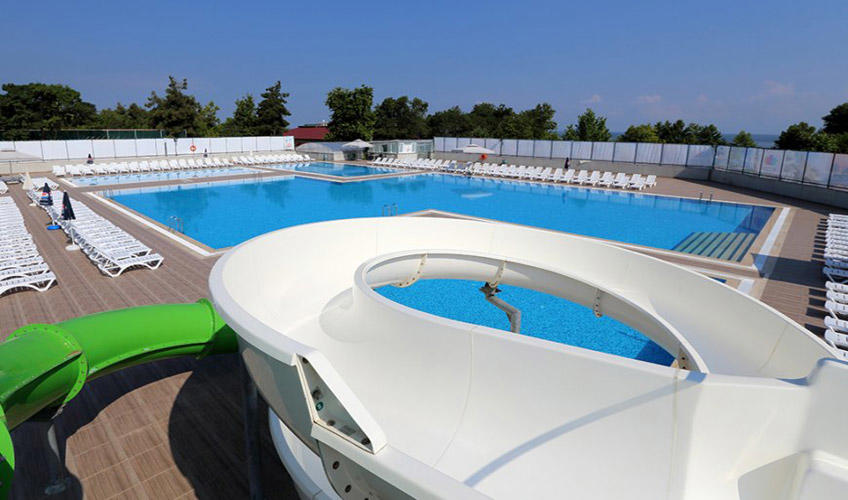 Rizom Tatil Köyü