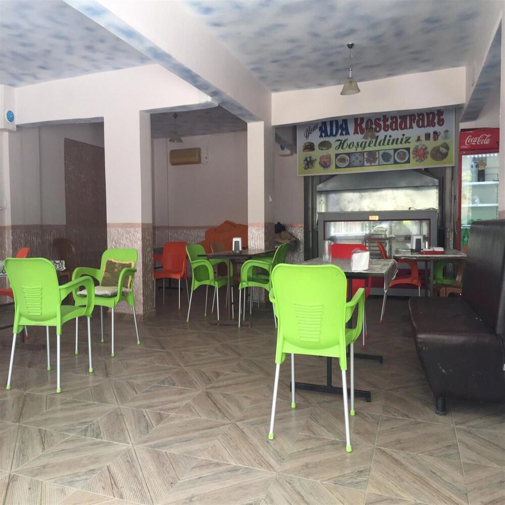 Ada Pansiyon