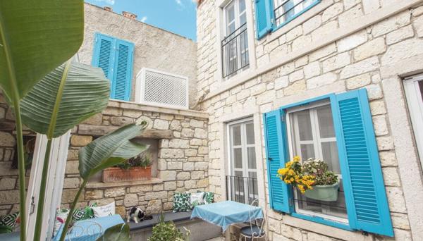 Mastika Köyiçi Otel
