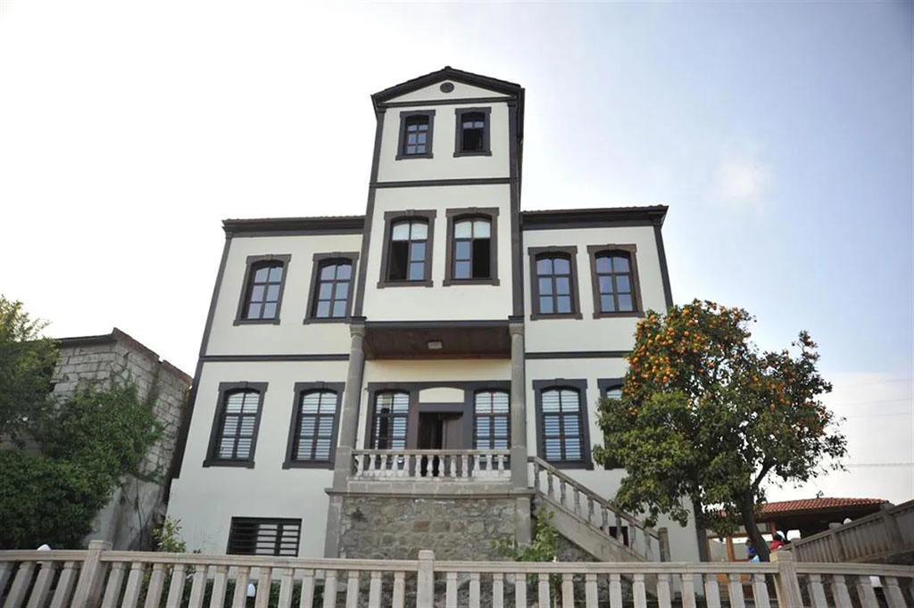 Mehmet Efendi Konağı