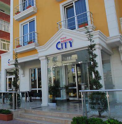 City Hotel