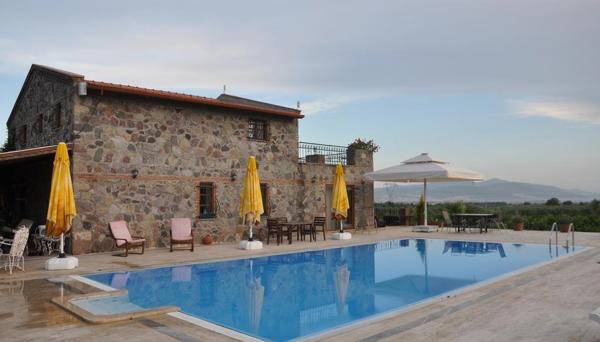 Vinocasa Hotel