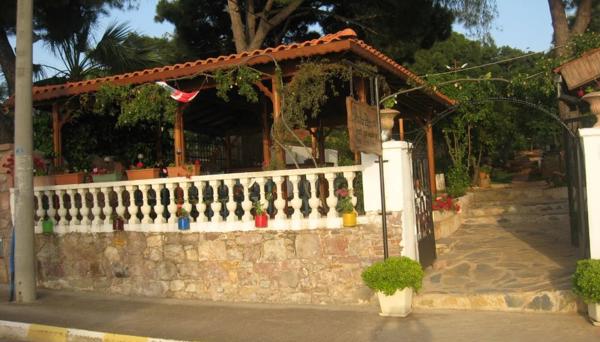 Ayvalık Dostlar Pansiyon