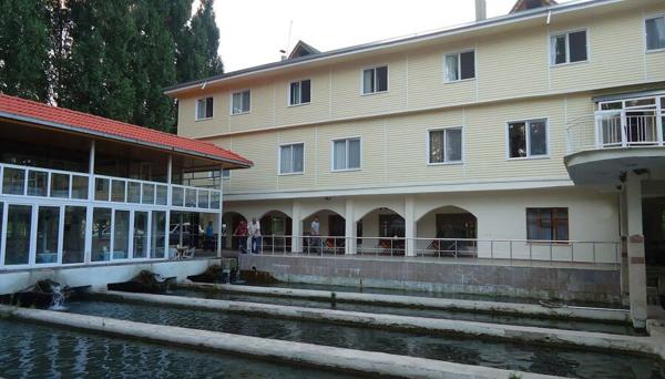 Alanlar Alabalik Ve Otel