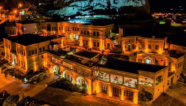 Fresco Cave Suites & Mansions