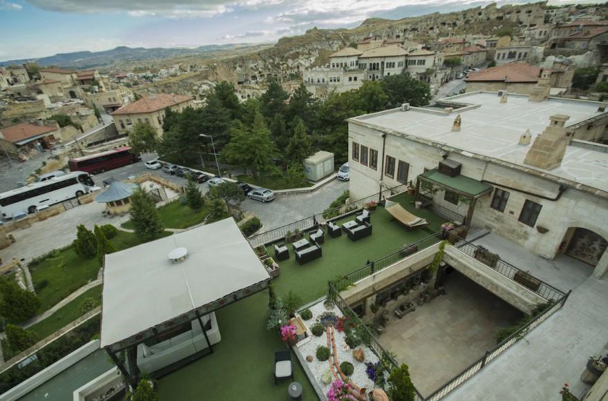 Fresco Cave Suites & Mansions
