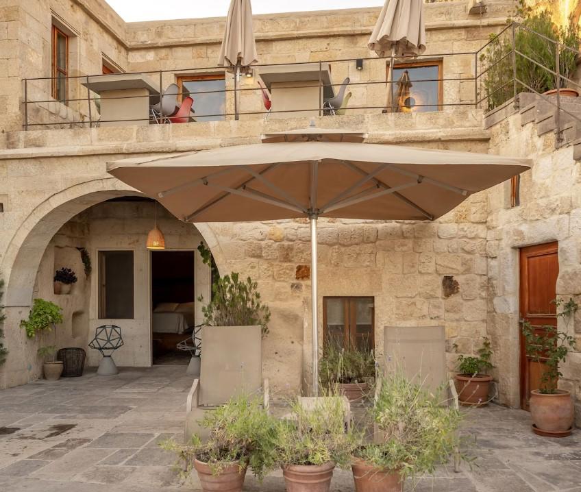 Serinn House