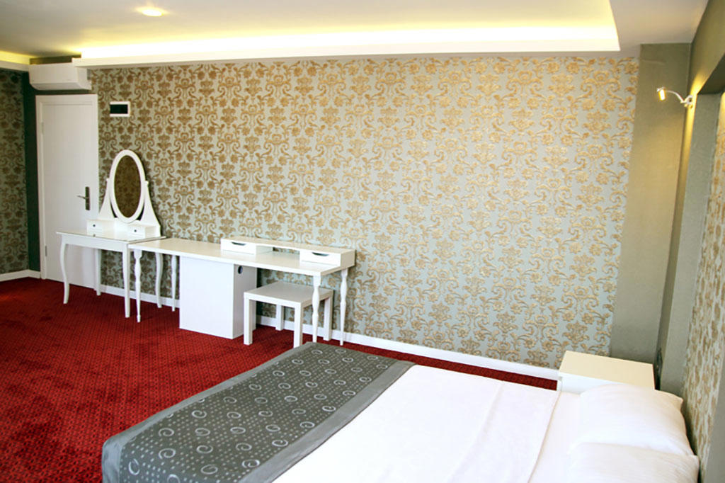 Kadhırga Hotel
