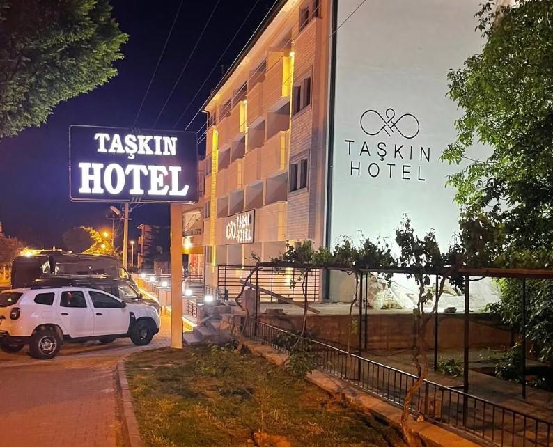Taşkın Hotel