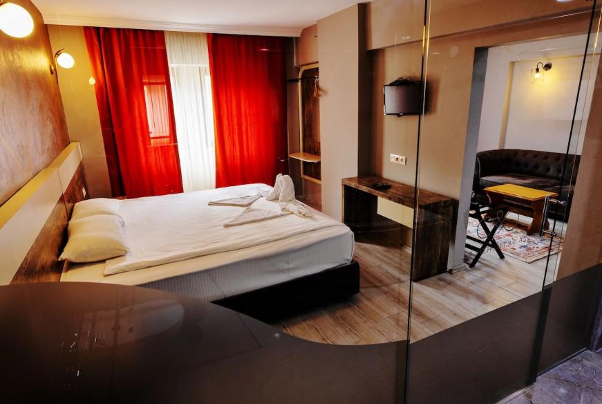 Taşkın Hotel