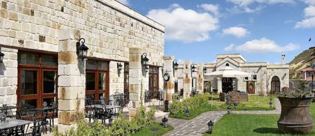Seraphim Cave Suites & Spa