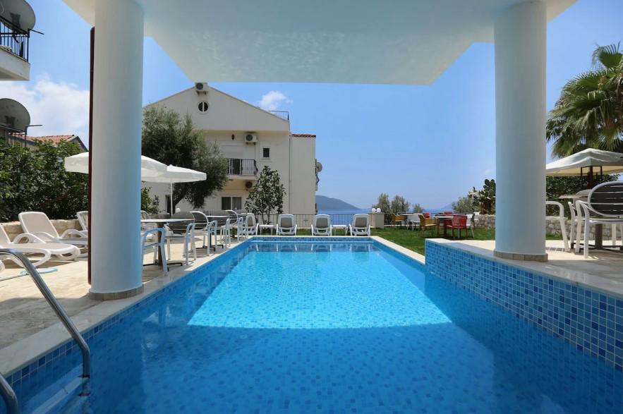 Payam Hotel