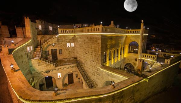 Royal Cave Hotel