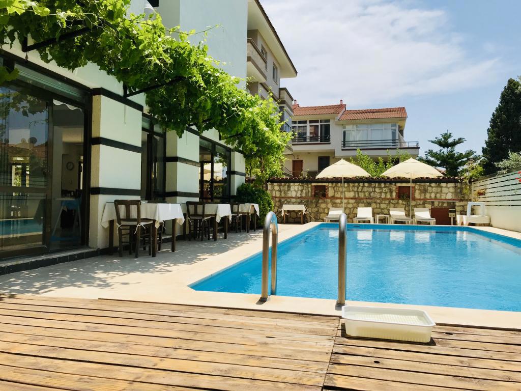 Bayram Hotel