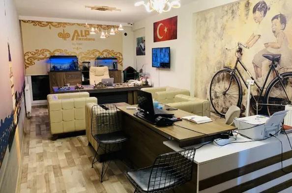 Deluxe Life Residence