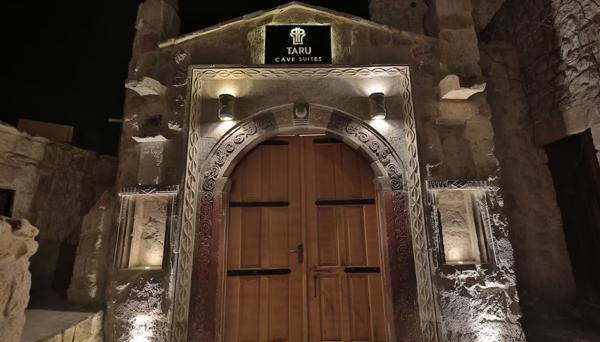 Taru Cave Suites