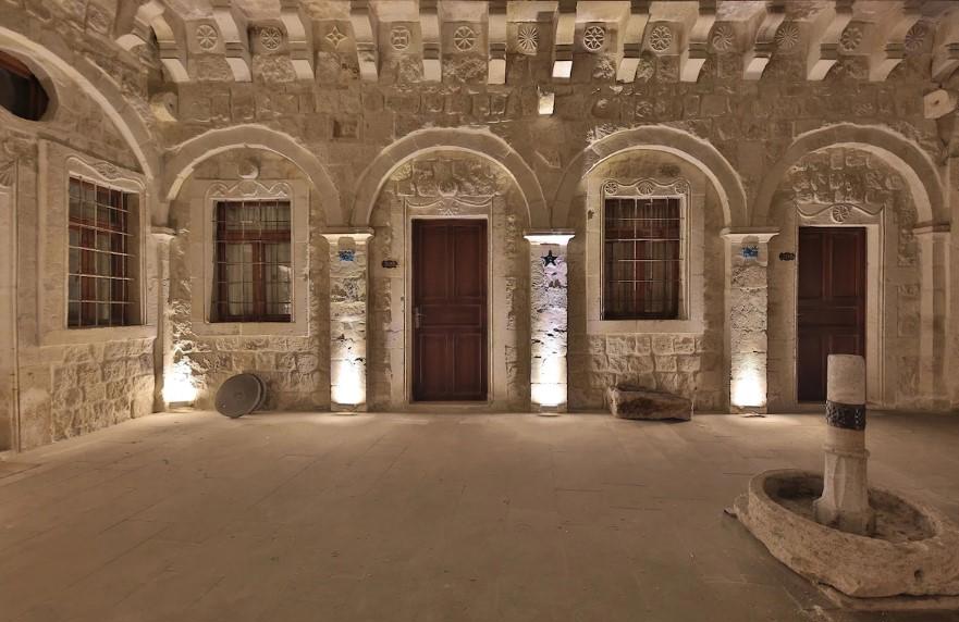 Taru Cave Suites