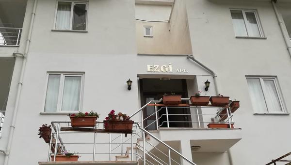 Ezgi Apart